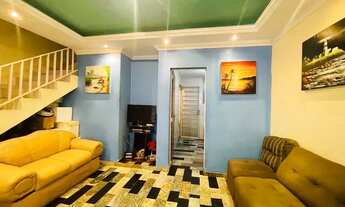 Imagem 7: Casa Geminada Entrada Coletiva com 2 Quartos, Varanda e 1 Vaga no Bairro Santa Branca