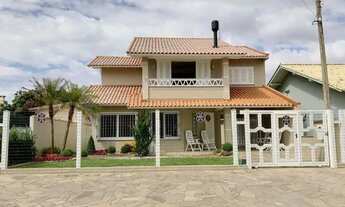 Imagem: Oportunidade Imperdível! Sobrado com Vista