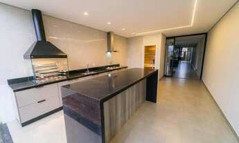 Imagem 4: Excelente Oportunidade de Casa Alto Padrão em Vicente Pires Rua 04C