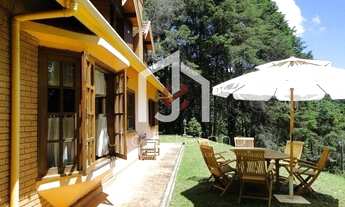 Imagem 2: Sobrado, 4 Dormitórios (2 Suítes) - Descansópolis - Campos do Jordão/SP