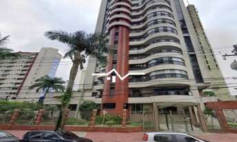 Imagem: Apartamento de 360m² à venda na Nazaré