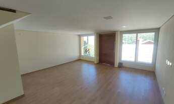 Imagem 4: Sobrado, 4 Suítes & Deck - Vila Dubieux - Campos do Jordão/SP