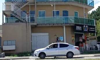 Imagem: Belíssima com 1 quarto e 1 banheiro em