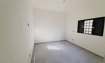 Imagem 7: Casa à Venda no Jd. Bianco