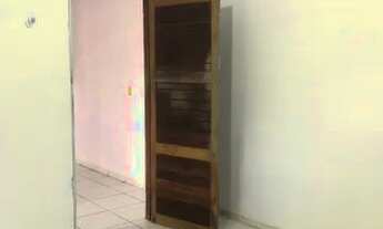 Imagem 7: Excelente Casa Térrea 2/4 em Vila na Trav. Vileta