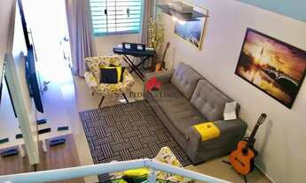 Imagem 2: Sobrado de 3 Suítes, Quarto, Sala. Cozinha, Lavanderia, Área de Churrasqueira e 2 Vagas na