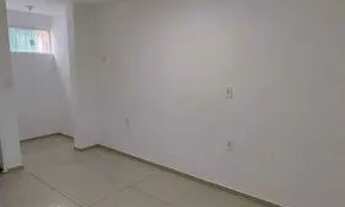 Imagem 3: DP Casa para venda com 2 quartos em IAPI - Salvador - BA