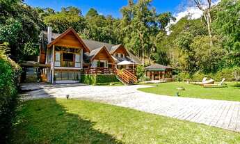 Imagem 3: Casa para venda tem 322 metros quadrados com 6 quartos em Alto do Capivari - Campos do Jor