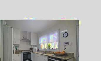 Imagem 3: Sobrado reformado com piscina e churrasqueira - 4 dormitorios sendo 3 suites