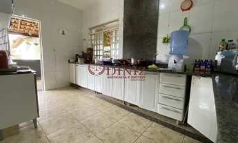 Imagem 4: Casa para Venda em Mateus Leme, João Paulo II, 4 dormitórios, 2 suítes, 3 banheiros, 4 vag