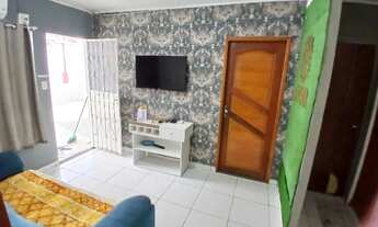 Imagem 5: PQ ficar em um hotel? Fique em de casa de aluguel de temporda. Até 3 quartos, ar e Wifi