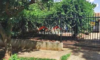 Imagem 2: Casa em Rua Américo Laerte Bigatão - Jardim Andrade - Maringá/PR