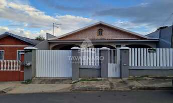 Imagem 3: Casa espaçosa em Uvaranas