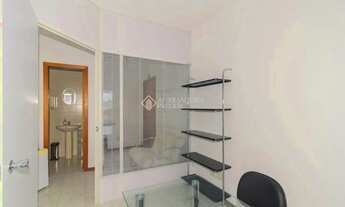 Imagem 4: Comercial no bairro Menino Deus