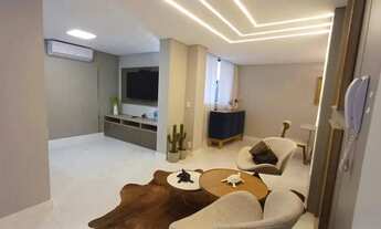 Imagem 7: Apartamento com 3 dormitórios sendo 3 suítes e 2 vagas de garagem em Balneário Camboriú/SC