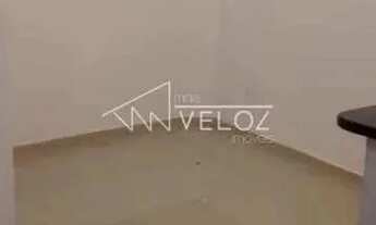 Imagem 2: Kitnet/Conjugado - / Residencial / Santa Teresa