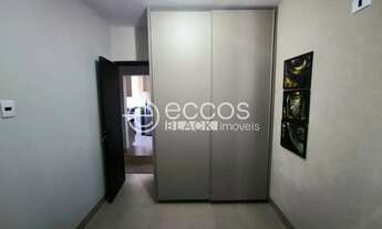 Imagem 5: Apartamento para aluguel, 2 quartos, 1 suíte, 1 vaga, Umuarama - Uberlândia/MG