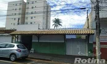 Imagem 2: Casa Comercial à venda, 12 quartos, Brasil - Uberlândia/MG - Rotina Imobiliária