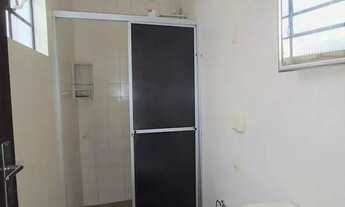 Imagem 5: Sobrado para Locação em Curitiba, Bairro Alto, 3 dormitórios, 1 suíte, 2 banheiros, 2 vaga