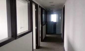 Imagem 4: Centro Empresarial: 695m² com Vista Panorâmica e 5Vagas no Centro do Rio!