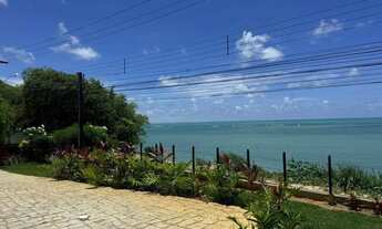 Imagem 2: JAPARATINGA (AL) - CASA sendo 7 suítes, 10 vagas, pé na areia, frente mar. São 450m²