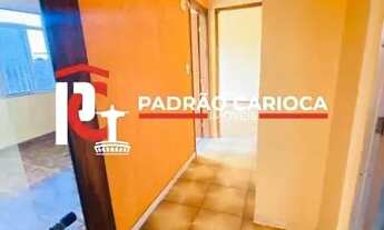 Imagem 3: Oportunidade! Apartamento 2 Quartos com dependência de empregada, juntinho a Av Braz de Pi