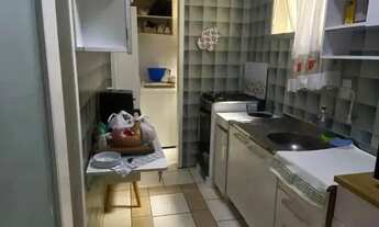 Imagem 2: Apartamento vista mar com 1 dormitório e 1 vaga, próximo ao Beiramar Shopping em Florianóp