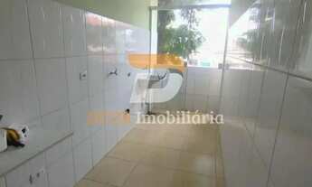 Imagem 2: Alugo casa de 03 cômodos com cozinha americana e ótima iluminação natural