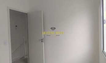 Imagem 4: Sobrado à Venda com 3 Dormitórios, sendo 1 Suíte no Condomínio Villa Europa no bairro Jard