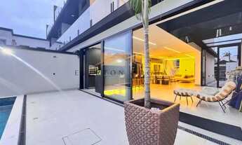 Imagem 3: Casa nova à venda na praia de Juquehy com 4 suítes e piscina privativa