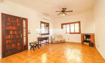 Imagem 2: Casa 3 quarto(s), no bairro Petrópolis