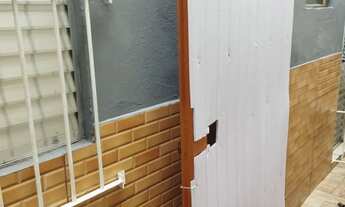 Imagem 7: Casa 1 quarto, cozinha americana, banheiro e área de serviço 35m²