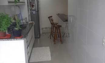 Imagem 7: Apartamento para aluguel possui 64 metros quadrados com 2 quartos