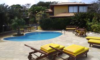 Imagem 5: Casa Residencial a Venda em Condomínio Fechado a poucos metros da Praia da Ferradura