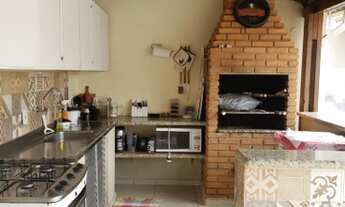 Imagem: Sobrado com 4 quartos à venda, 300m²