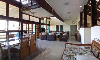 Imagem 3: Casa de condomínio para venda possui 700 metros quadrados com 6 quartos