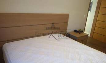 Imagem 14: Casa de condomínio sobrado para venda tem 388 metros quadrados com 4 Suites