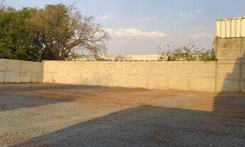 Imagem 4: Imóvel comercial com área p estacionamento próximo ao aeroporto