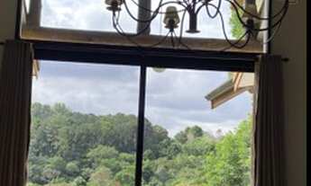 Imagem 6: Casa de condomínio sobrado para venda tem 900 metros quadrados com 3 quartos