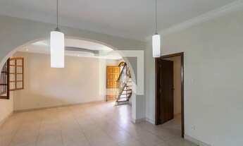 Imagem 3: Casa à Venda - Barreiro, 4 Quartos, 174 m2