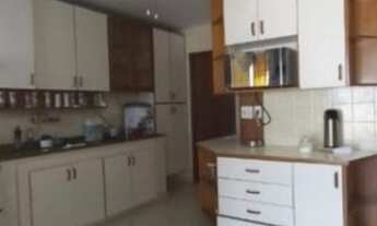 Imagem 7: Casa de condomínio para aluguel e venda possui 400 metros quadrados com 5 quartos