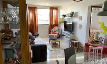 Imagem 5: Apartamento com 2 Dormitórios em Bairro de Vasto Comércio em Cabo Frio