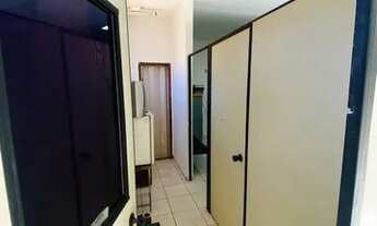 Imagem 4: Sala comercial Quarto com aluguel por R$1.000 /mês