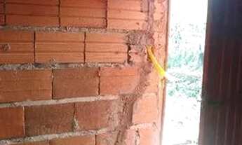 Imagem 2: Casa com terreno a venda ou troco