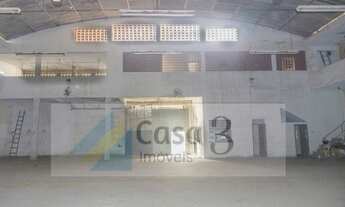 Imagem 4: Galpão/Depósito/Armazém, incluindo apto dois quartos para aluguel e venda com 2400 metros