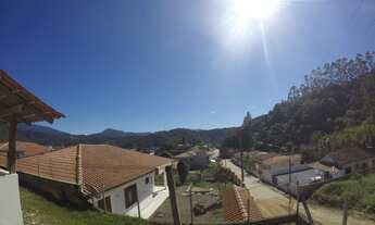 Imagem 3: Casa de 2 dormitórios escriturada no Bairro Trinta Reis em terreno de 350m² e 2 Kitnets