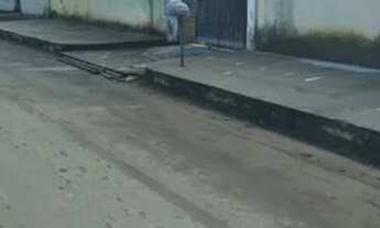 Imagem: Troca-se esta casa por um lote rural