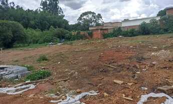 Imagem: Arniqueira LOTE 400M2 COM CASA, IPTU, CONDM