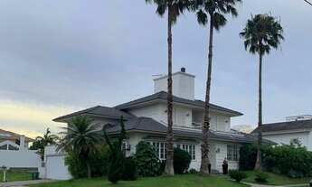 Imagem 4: Casa para venda com 310 metros quadrados com 4 quartos