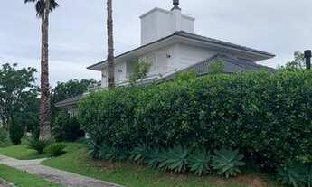 Imagem 6: Casa para venda com 310 metros quadrados com 4 quartos